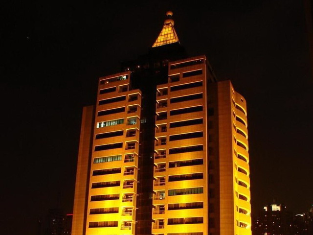 фото Zhongdian Hotel изображение №14