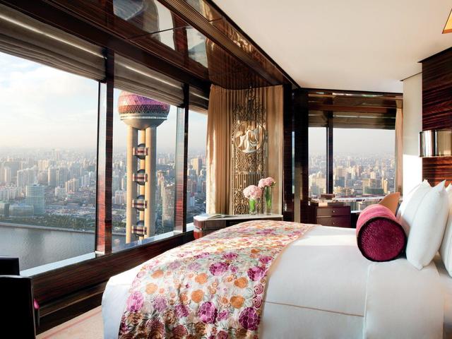 фото The Ritz-Carlton Shanghai, Pudong изображение №2