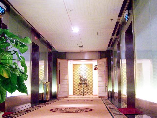 фотографии Shanghai CCECC Plaza Hotel (ex. Ramada Zhabei) изображение №4