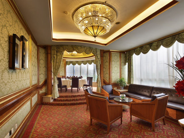 фото Jin Jiang Park Hotel (ex. Park Hotel Shanghai) изображение №30