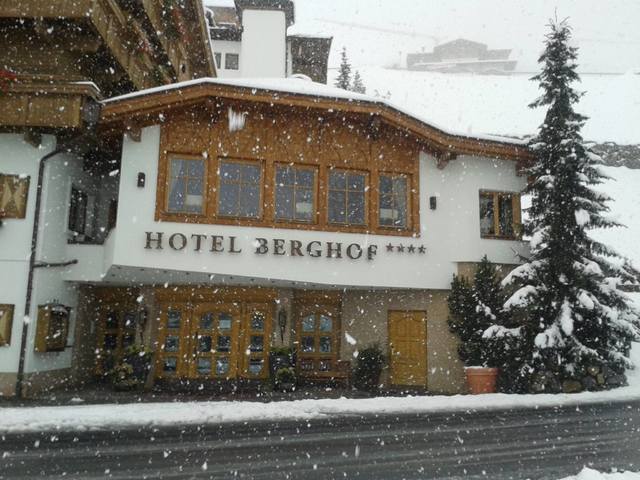 фотографии отеля Hotel Berghof Crystal Spa & Sports изображение №83