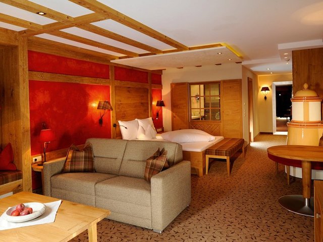 фото отеля Hotel Berghof Crystal Spa & Sports изображение №89