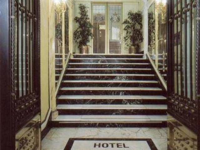 фото отеля Champagne Palace изображение №9