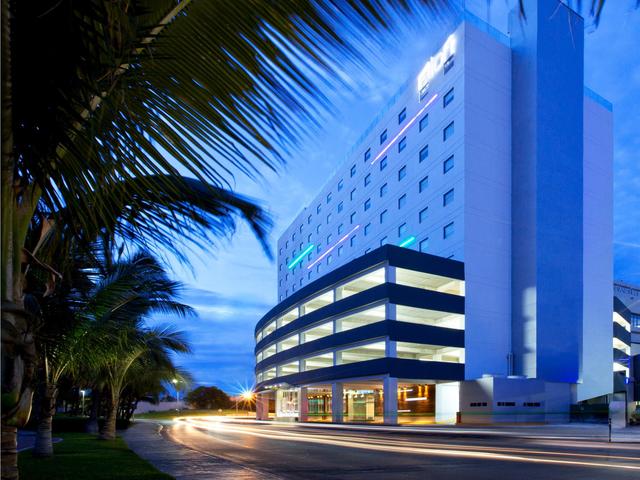 фото отеля Aloft Cancun изображение №1