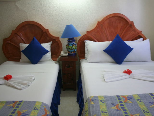 фото отеля Suites Cancun Center изображение №13