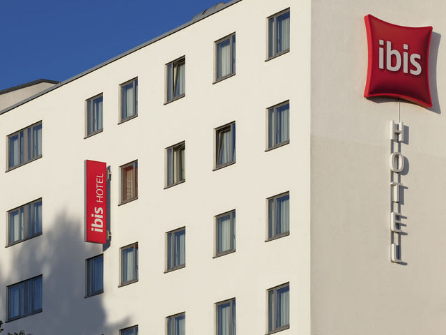 фото отеля Hotel Ibis Berlin Mitte изображение №17