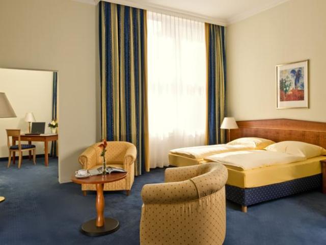 фото Wyndham Garden Berlin Mitte (ex. Best Western Grand City Berlin Mitte)  изображение №22