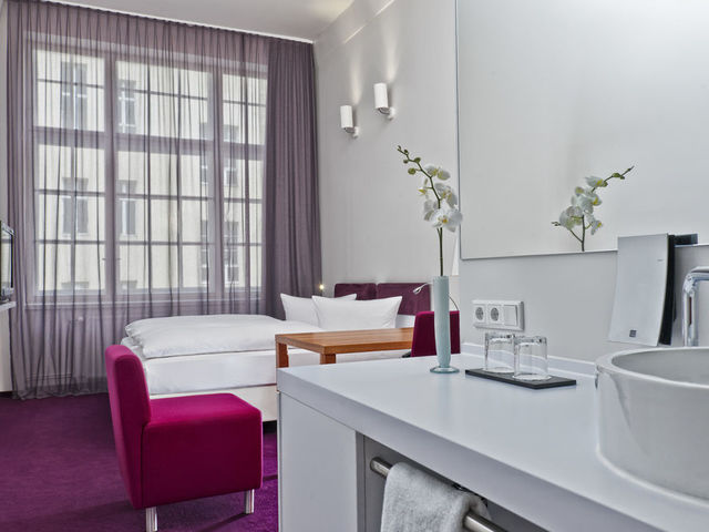 фото отеля Wyndham Garden Berlin Mitte (ex. Best Western Grand City Berlin Mitte)  изображение №29