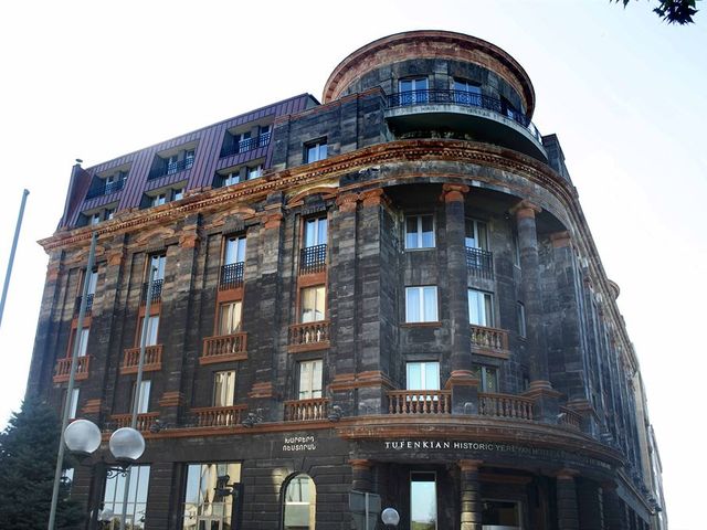 фото отеля Tufenkian Historic Yerevan Hotel (Гостиница «Туфенкян Исторический Ереван») изображение №1