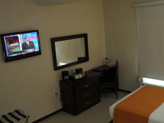 фотографии отеля Comfort Inn Cancun Aeropuerto изображение №3