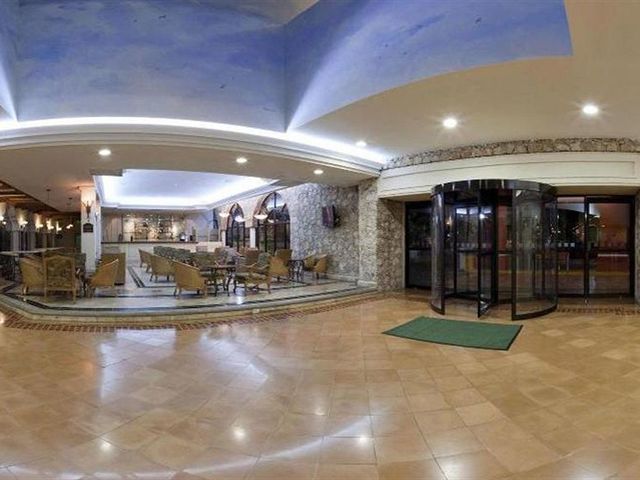 фото отеля Holiday Inn Merida изображение №21