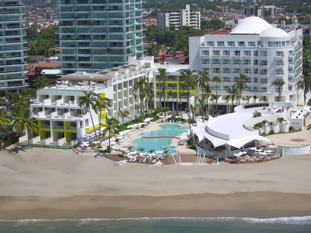 фото отеля Hilton Puerto Vallarta изображение №1