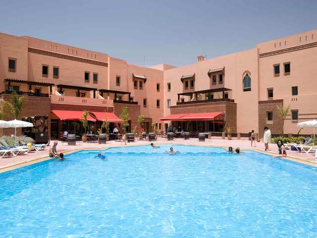 фото отеля Ibis Marrakech Palmeraie Hotel (ex. Ibis Moussafir Marrakech Palmeraie) изображение №1