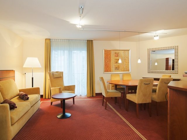 фото отеля Holiday Inn Fulda изображение №9