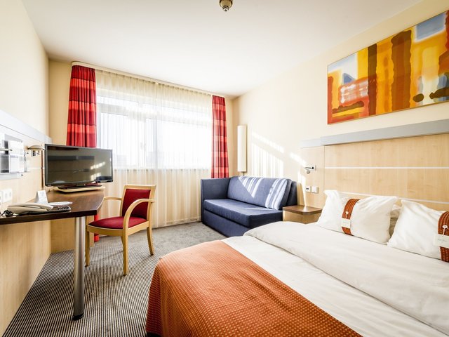 фотографии отеля Express by Holiday Inn Muenchen Messe изображение №15