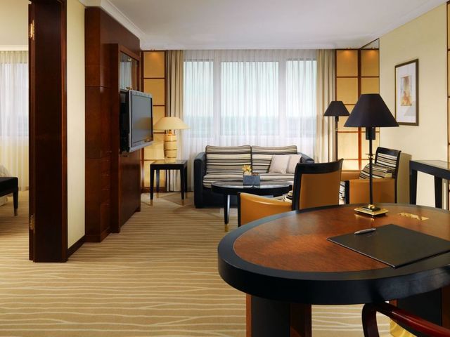 фото отеля The Westin Grand Munich (ex. Arabella Sheraton Grand) изображение №13