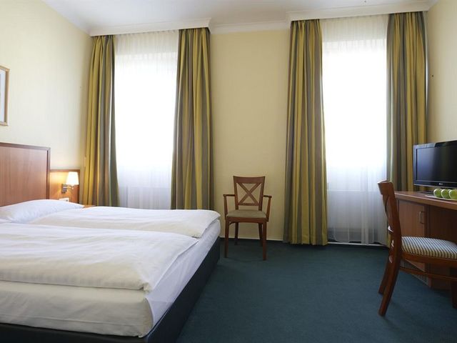 фотографии InterCityHotel Munchen  изображение №20