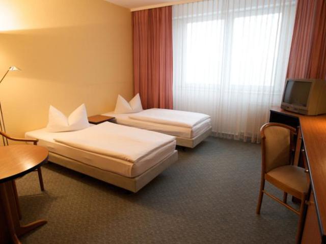 фото Holiday Inn Berlin City-East изображение №10