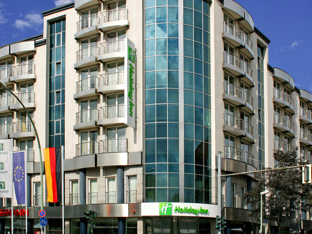 фото отеля Holiday Inn Berlin City Center East-Prenzlauer Allee изображение №1