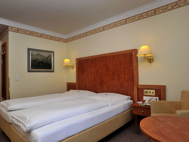 фото Hotel Concorde (ex. Tulip Inn Concorde Munich) изображение №6