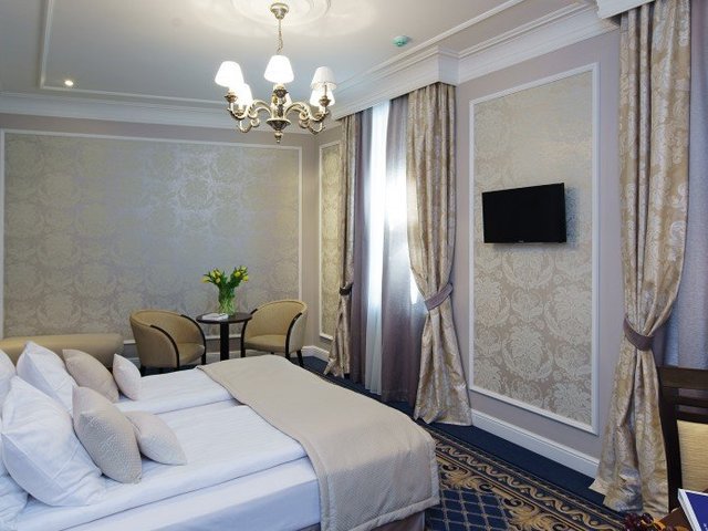 фотографии Rixwell Gertrude Hotel (ех. Wellton Gertrude Hotel; Ramada City Center) изображение №48