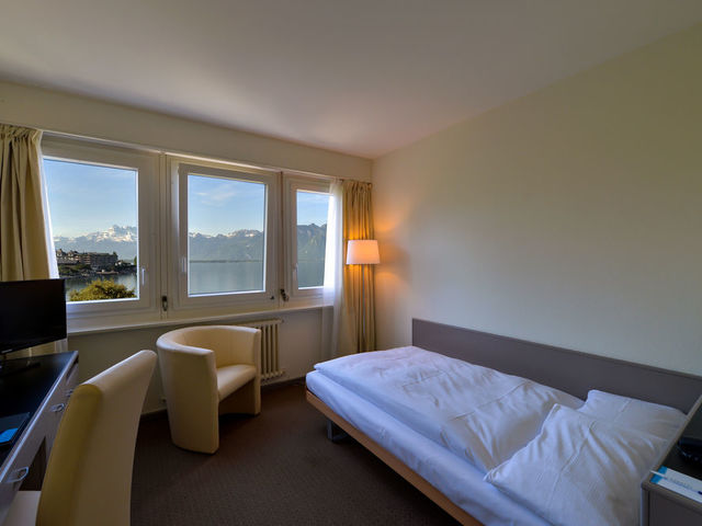 фото отеля Best Western Eurotel Riviera Montreux изображение №45