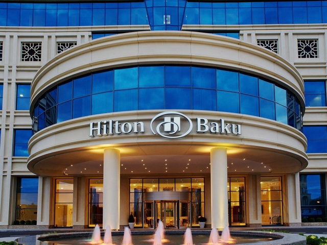 фото отеля Hilton Baku изображение №1