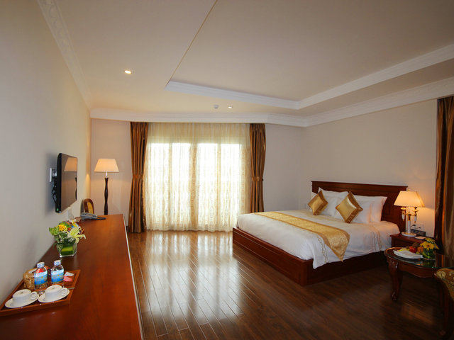 фото отеля Nha Trang Palace изображение №17