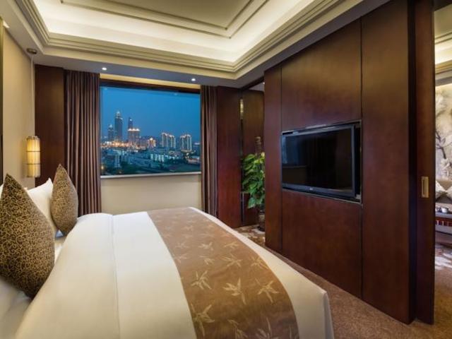 фото GuangDong Hotel Shanghai изображение №14