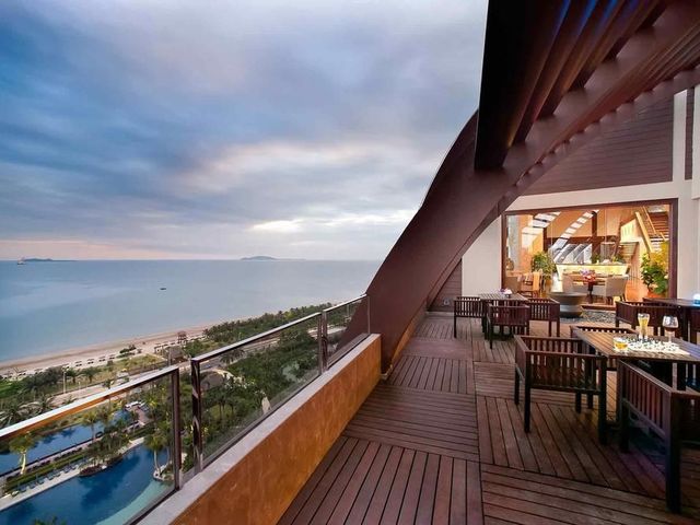 фото отеля Pullman Oceanview Sanya Bay Resort & Spa изображение №37