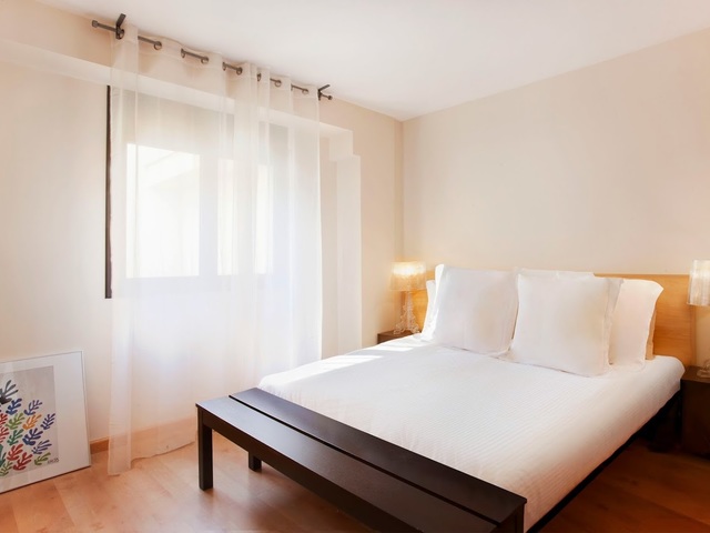 фото отеля Barcelona Apartment Villarroel изображение №21