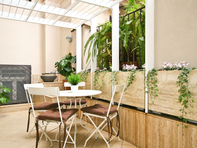 фото отеля Campo De' Fiori Hi-tech Terrace Apartment Daily изображение №1