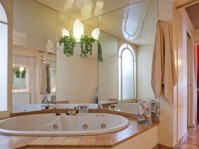фото отеля Trevi Fountain View Apartment изображение №9