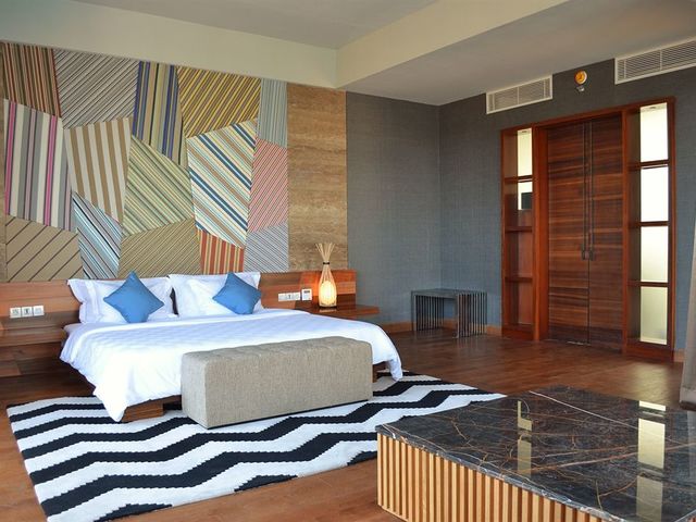 фото отеля TS Suites Bali & Villas изображение №29