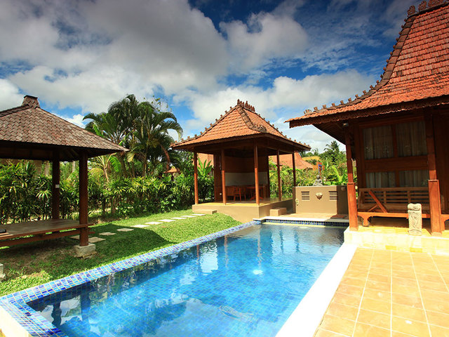 фото отеля Ubud Heaven Penestanan Villas изображение №1