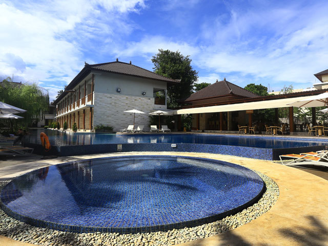 фотографии Grand Whiz Hotel Nusa Dua (ex. Balidesa Villa) изображение №28