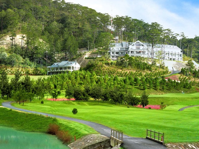 фото отеля Sacom Golf Club Hotel изображение №13
