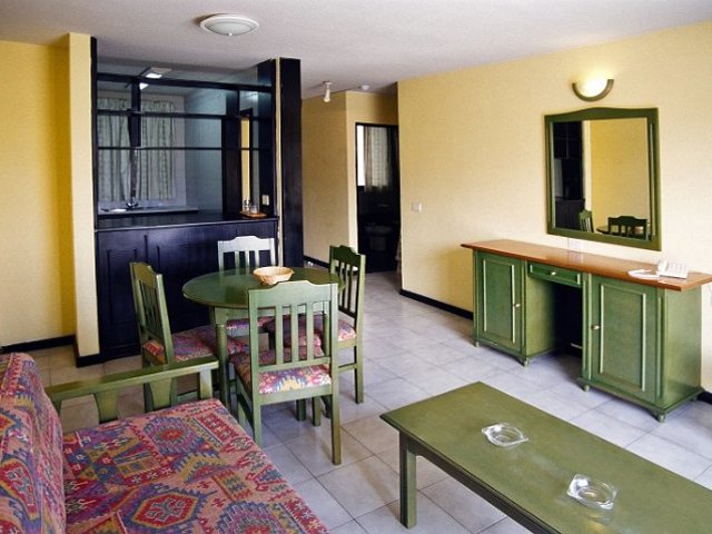 фото отеля Apartamentos Playazul изображение №29