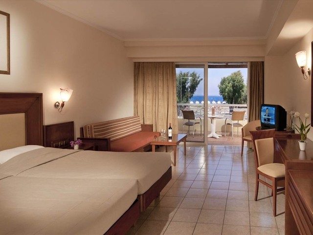 фотографии отеля Kipriotis Maris Suites изображение №11