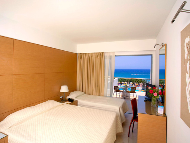 фото отеля Aquadora Resort & Spa (ex. Doreta Beach Resort & Spa) изображение №17