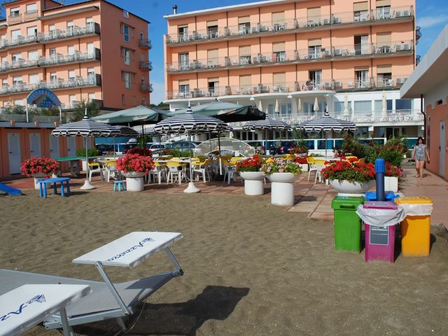 фотографии Hotel Dea Milano Marittima изображение №24