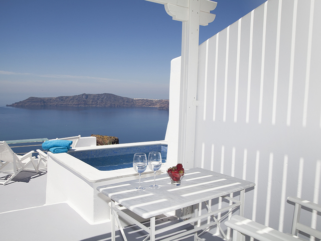 фото отеля Whitedeck Santorini (ex. Oniro Suites)   изображение №21