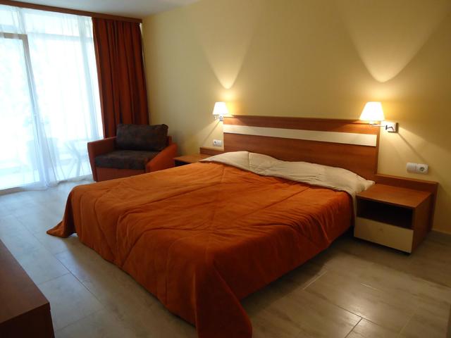 фото отеля Glicinia Hotel (Хотел Глициния) изображение №9