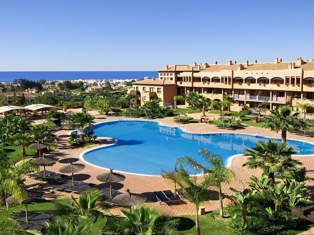 фото отеля Pierre & Vacances Estepona (ex. Caledonia Golf Aparthotel & Spa) изображение №1