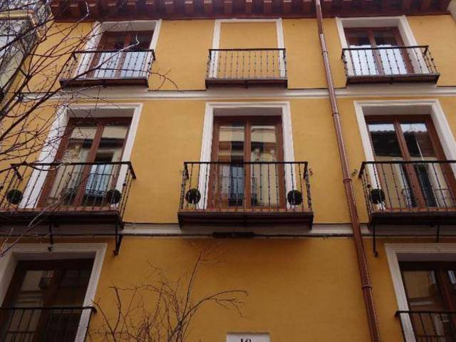 фото Apartamentos Madrid Huertas изображение №30