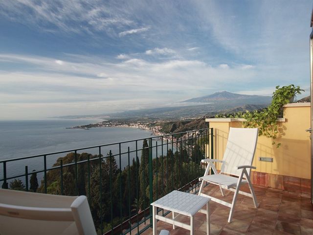 фото отеля Villa Belvedere Taormina изображение №37