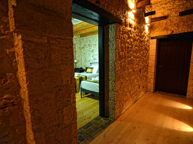 фото отеля Fioretta (4 bedroom Villa in Marmaro RE0477) изображение №29
