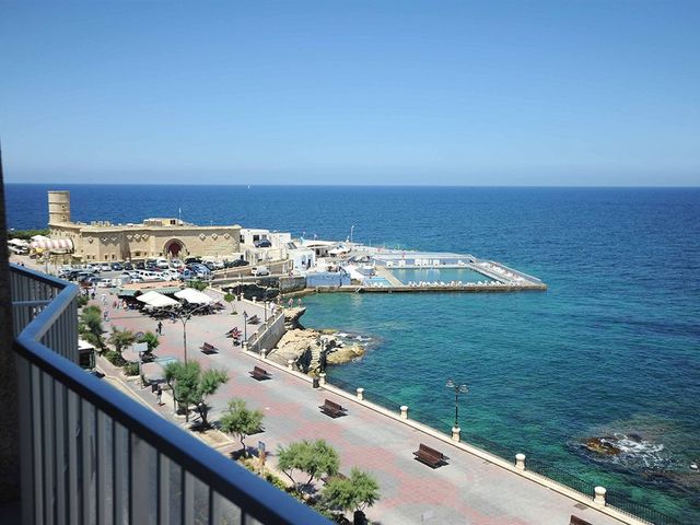 фото отеля Sliema Chalet Hotel изображение №1