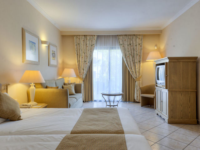 фото отеля Maritim Antonine Hotel & SPA изображение №21