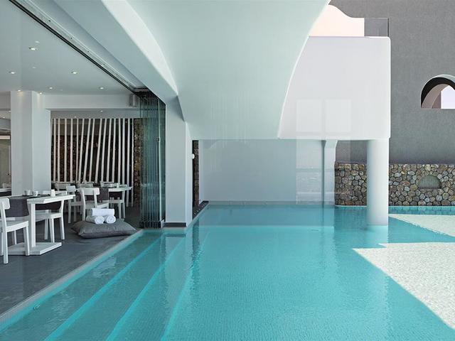 фото отеля Acroterra Rosa Luxury Suites изображение №17